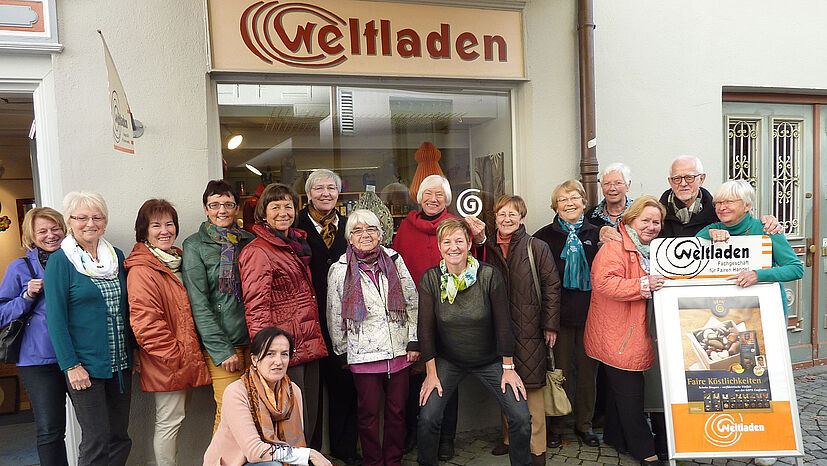 Gemeinsam aktiv für Fairen Handel: Die Ehrenamtlichen des Weltladen Kaufbeuren.