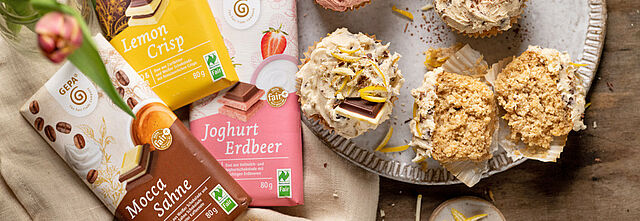 Fluffige Cupcakes mit Schokoladen-Toppings, | Foto: 