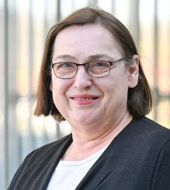 Porträtfoto Andrea Scholz
