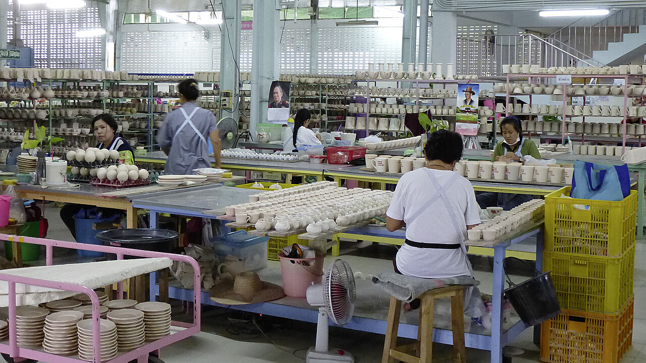 Blick in die Fabrik bei Sang Arun in Thailand. Bild aus Archiv.