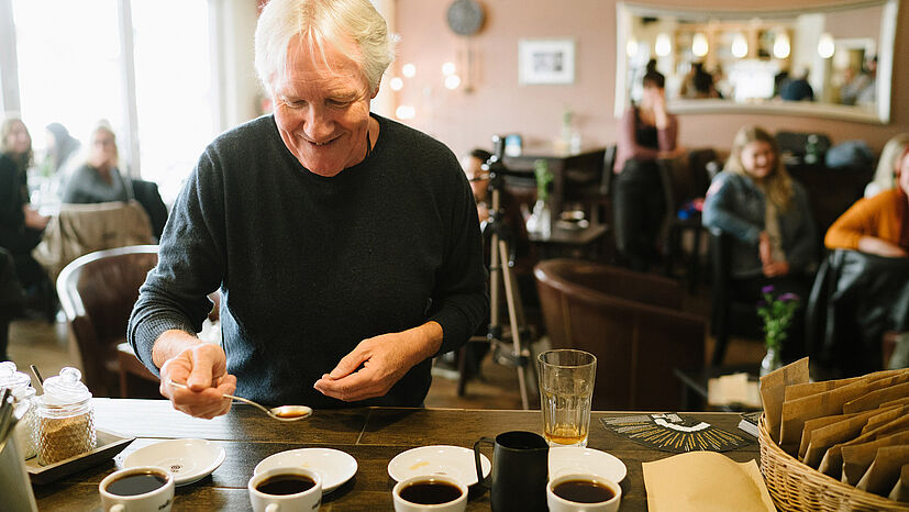 Ein kleiner „Break am Nachmittag“ mit einer Tasse Kaffee ist für Michael und seine Frau Monika ihr täglicher Kaffeemoment.